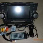 Штатное головное мультимедийное навигационное устройство