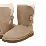 UGG Bailey Button Sand 