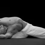 Развитие гибкости тела в Киеве сейчас более доступно.