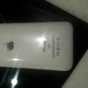 ПРОДАМ Б/У IPHONE 3G  8GB 2000 грн