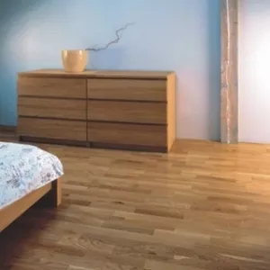 4.	Акция Паркетная доска Real Wood Польша Дуб Классик  3-х полосный 