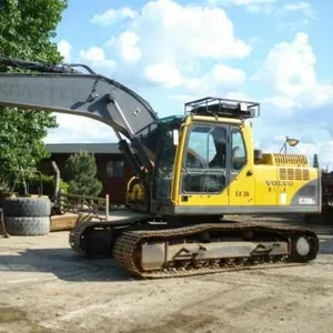 Гусеничный экскаватор Volvo EC210BLC