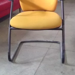 Кресло для посетителей TIM  б/у