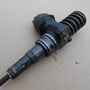 Форсунки  Passat 1.9TDI B6 (BOSCH 038130073BN)