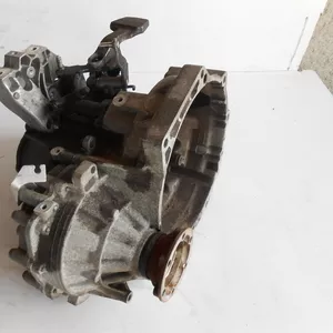 Коробка передач Механическая  для Volkswagen Caddy 1.9 tdi 