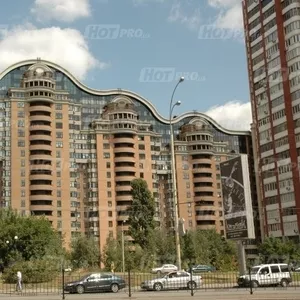   3 комнаты, 140м2, CТАРОНАВОДНИЦКАЯ 13,  