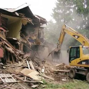 Демонтаж разборка зданий домов конструкцій. Услуги Разнорабочих  киев