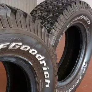 BFGOODRICH All Terrain T/A 245/70 R16 113/110 