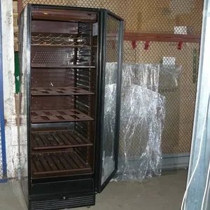 Продам б/у холодильный шкаф DERBY для ресторанов,  кафе,  общепитов
