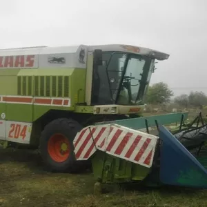 Комбайн CLAAS mega 204