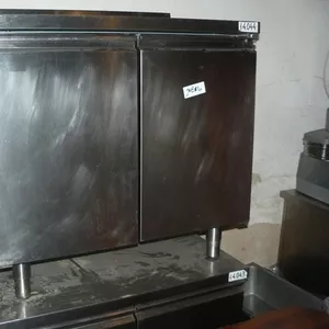Продам б/у холодильный стол Италия