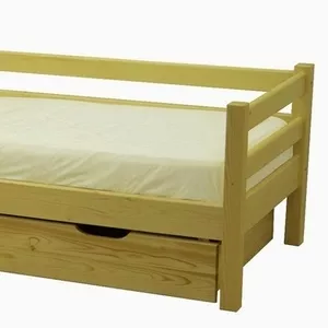 Кровать из натурального дерева. доставка бесплатно.