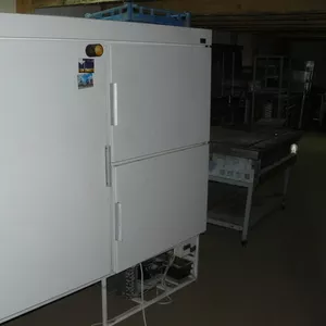 Продам бу холодильный шкаф Juka