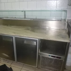 Продам бу холодильный стол для пиццы Jorado