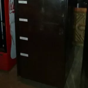 Продам бу шкаф холодильный Bolarus S-711 S/P