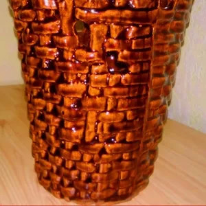 Продам новую керамическую ваза-хлебница-салфетница 