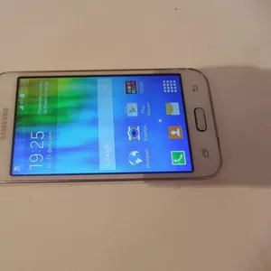 Мобильный телефон Samsung SM-J100H