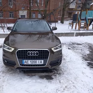 Продам AUDI Q3 S-line TDI