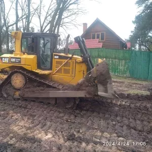  Розчистка ділянки.Спил аварійних дерев .