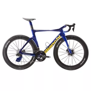 2026 Bianchi Oltre RC Road Bike (WORLDRACYCLES)