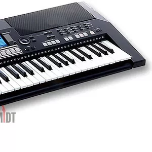 Yamaha PSR S550 black с блоком питания 7200 грн.