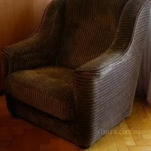  Продам 2 кресла б/у не раскладные в хорошем состоянии (цена за 2)