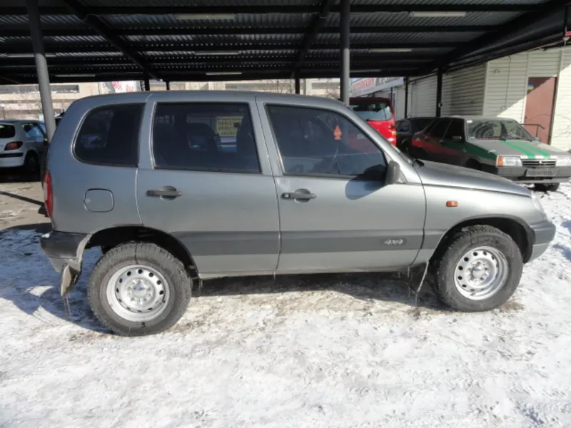 Chevrolet Niva внедорожник