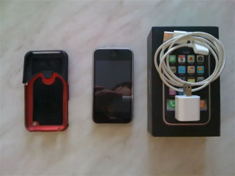 продам недорого iPhone 3G 8/16Gb в Киеве 2