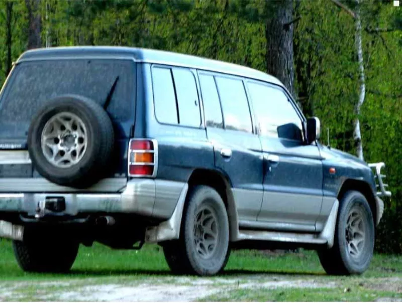 Продам Mitsubishi Pajero Wagon 1999 года выпуска.