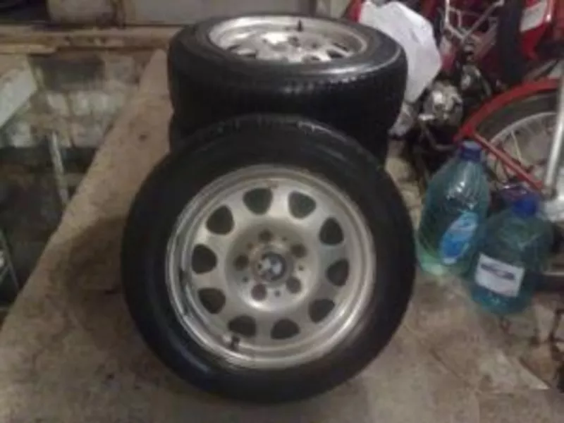 Продам литые диски BMW