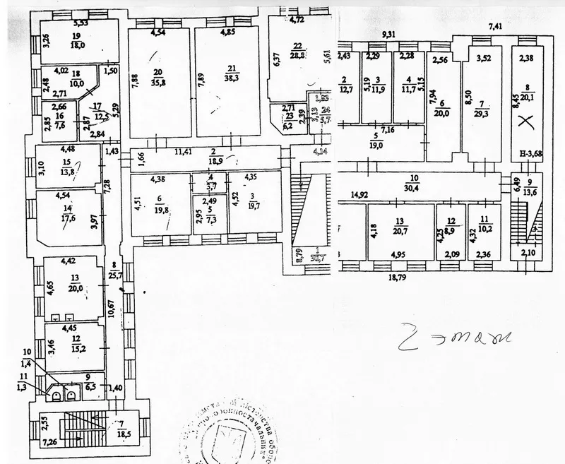 Продам здание в .г.Киеве Мельникова, 81корп.2 5