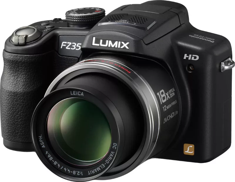 Цифровая фотокамера Panasonic FZ35 2