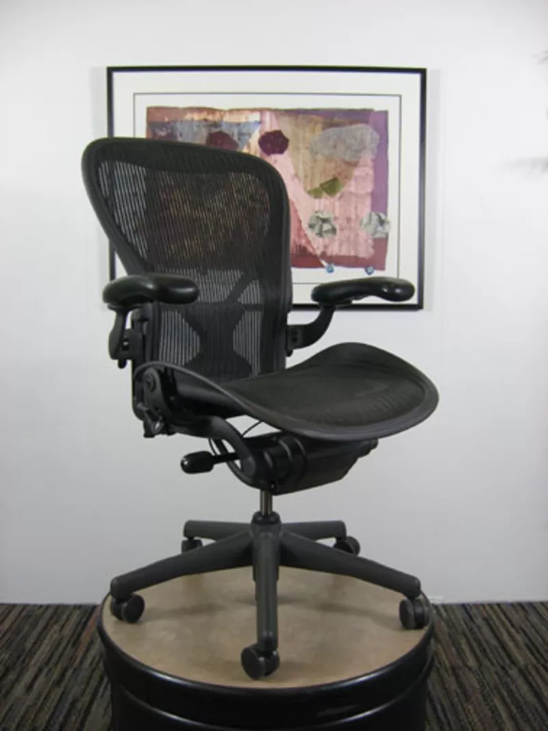 Рабочее кресло Herman Miller Aeron PostureFit Support 2