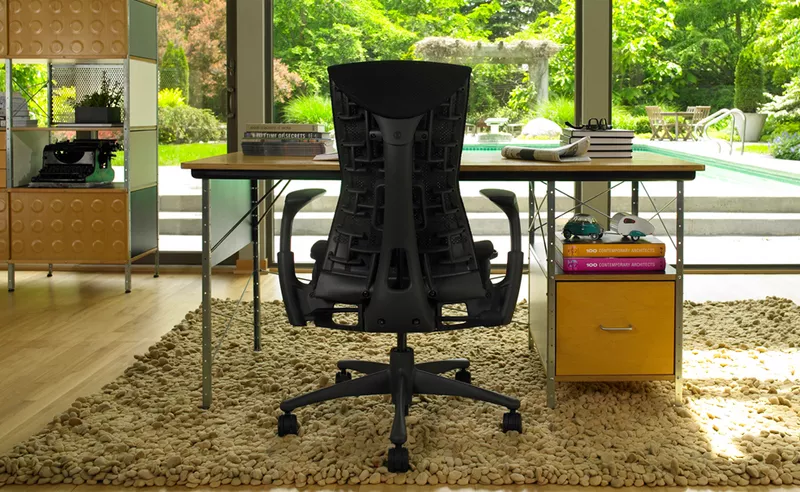 Рабочее кресло Herman Miller Embody Black Rhythm 3