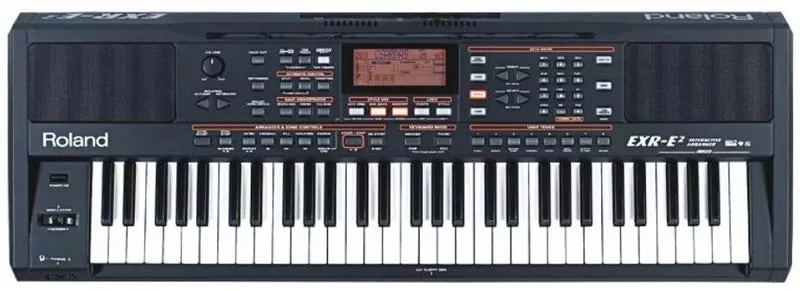 Продам синтезатор Roland EXR-E2