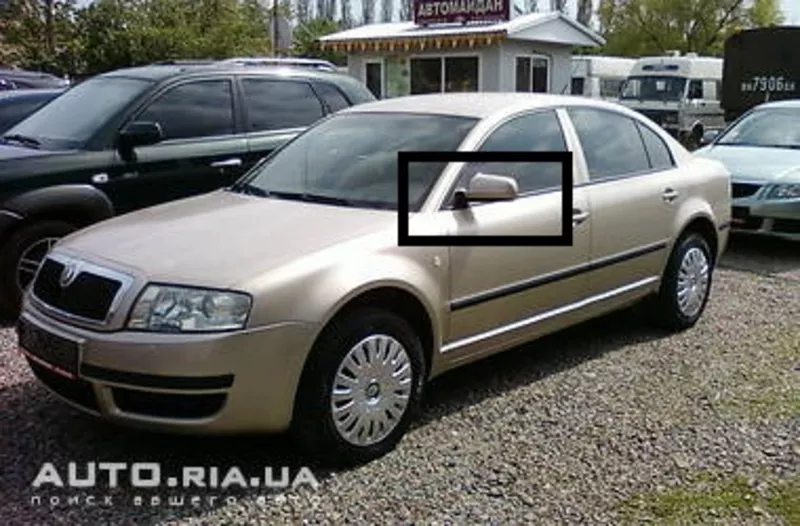 Продам зеркала на шкоду