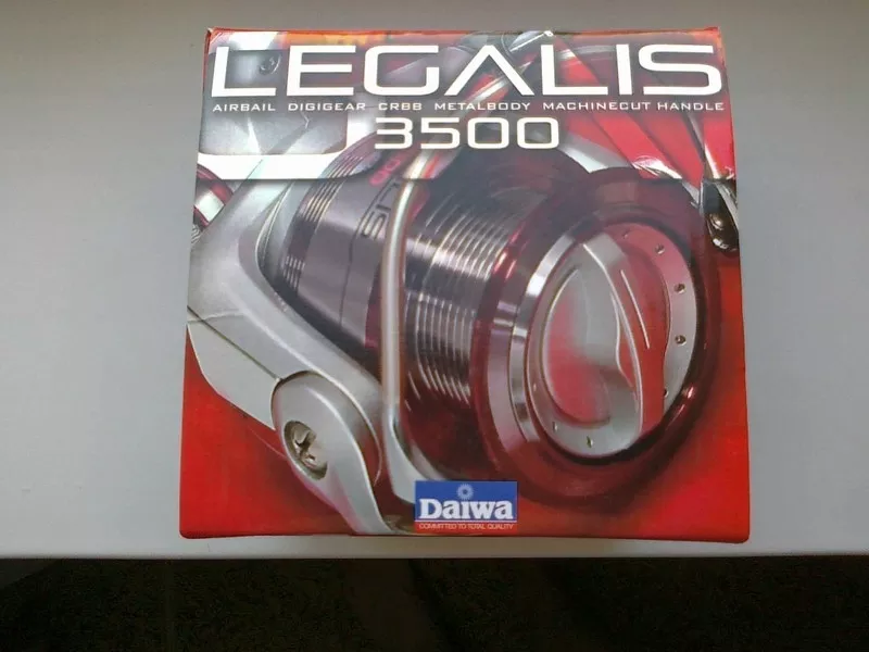 Продам новую безинерционную катушку(на спининг) Daiwa LEGALIS 3500