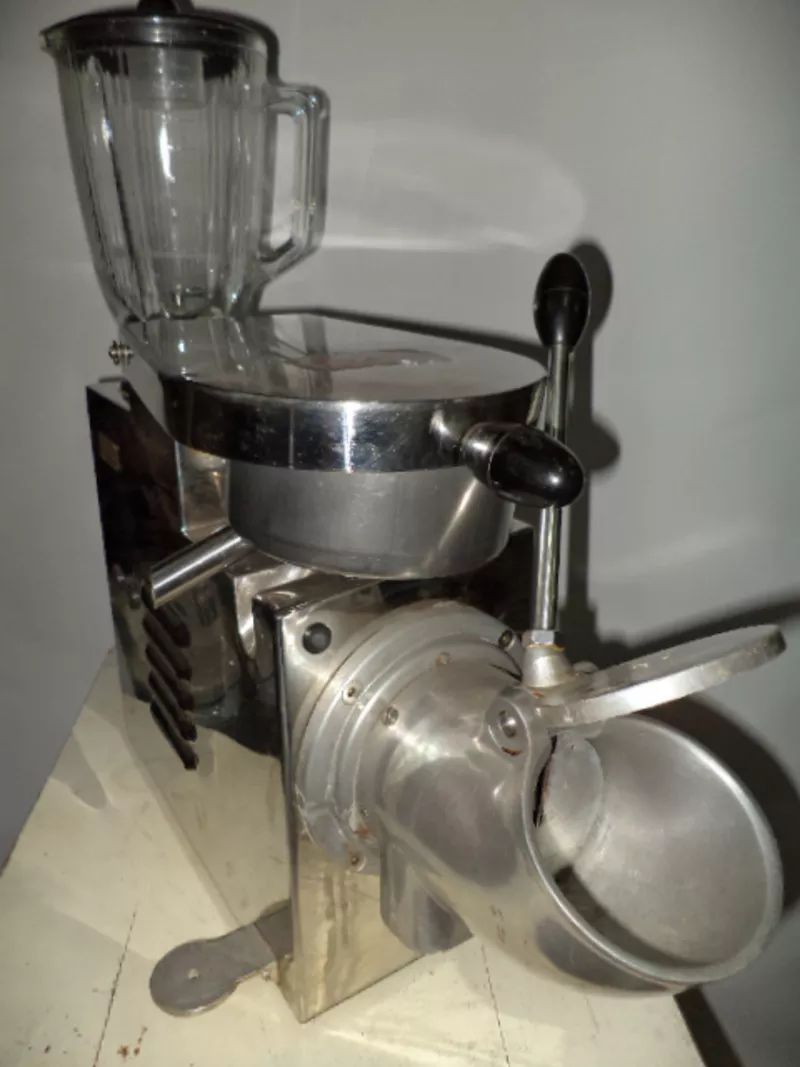 Б/у оборудование в ассортименте бары, кафе, рестораны 5