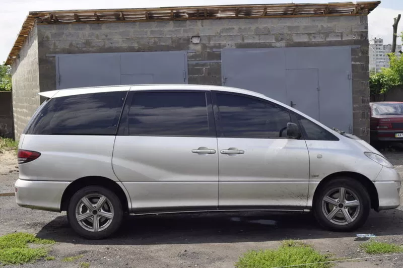 Toyota Previa 2005