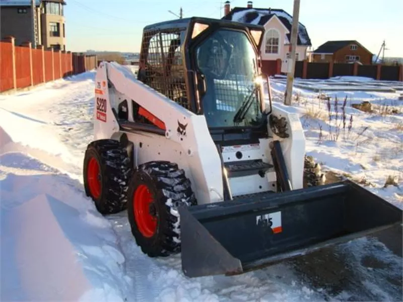 Мини погрузчик Bobcat S220 3