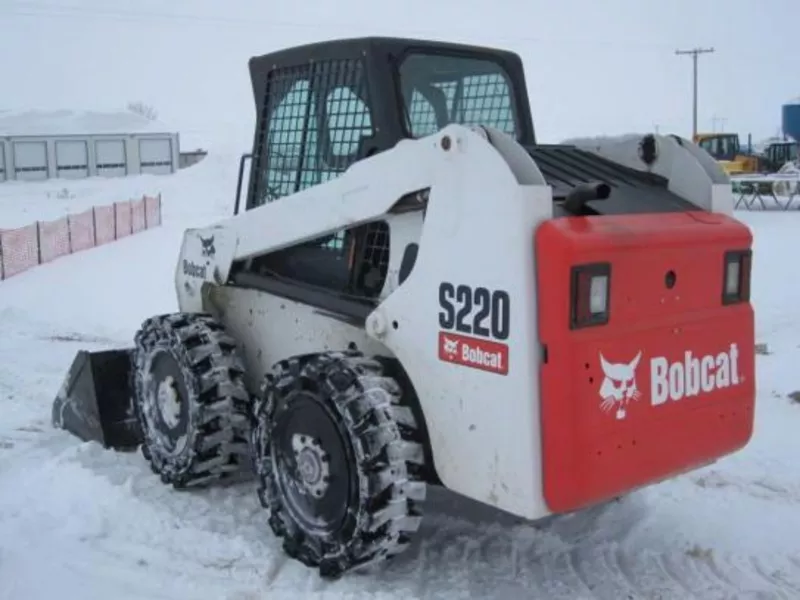 Мини погрузчик Bobcat S220 4