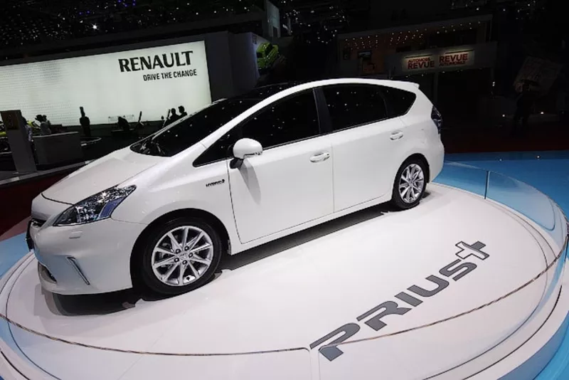 ремонт ходовой,  двигателя,  кпп,  замена сцепления,  рихтовка,  покраска