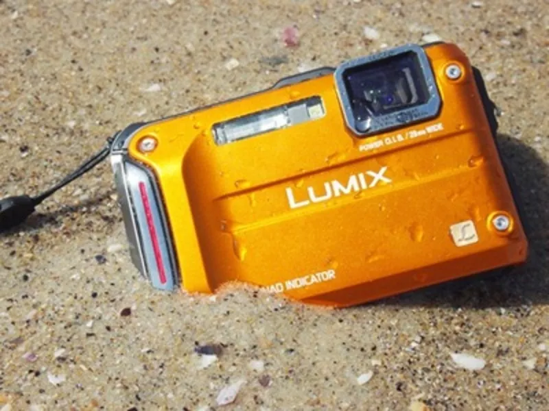 Panasonic LUMIX DMC-FT4 Orange 2