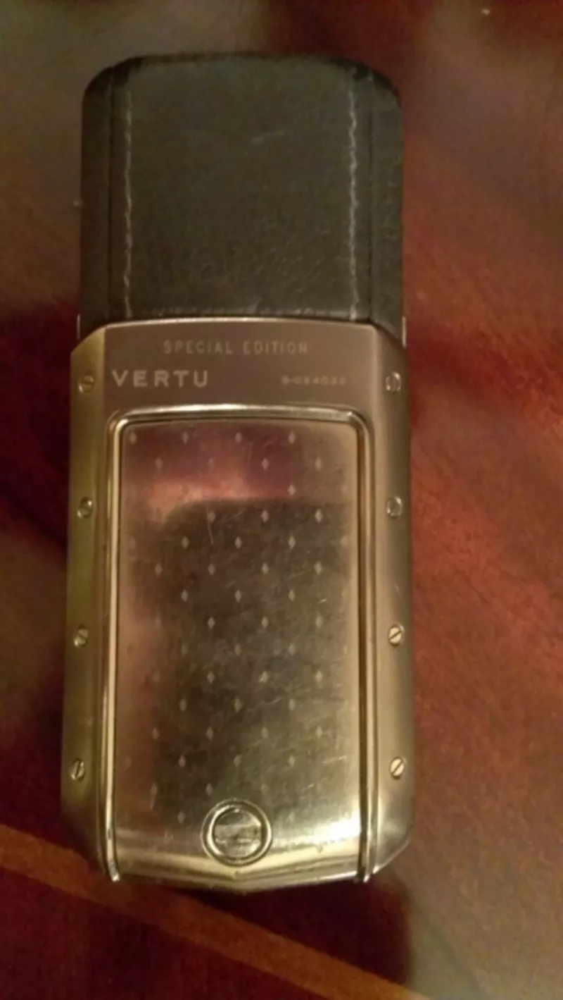 Vertu Signature 6