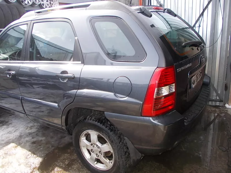 Разборка KIA Sportage 2007 года в Киеве 2