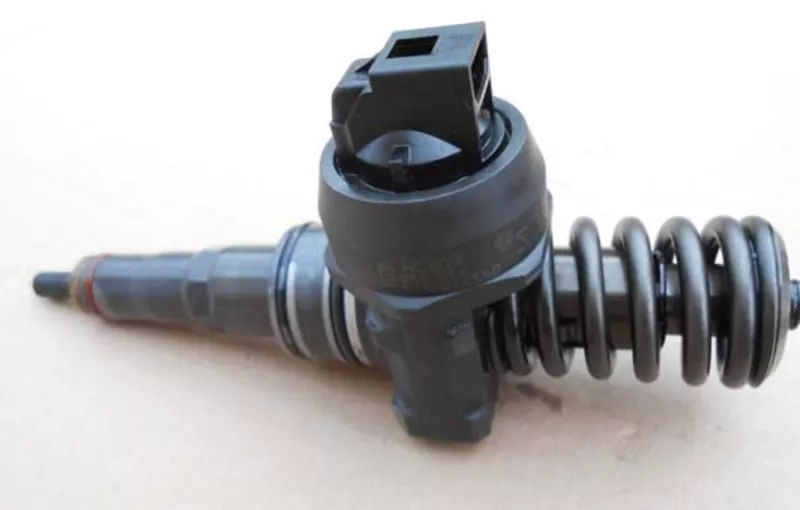 Форсунки  для VolksWagen Сaddy 1.9TDI (BOSCH 038130073BN)