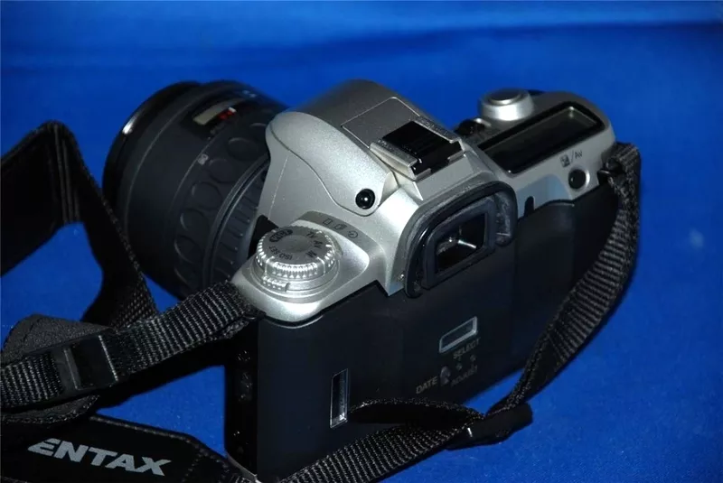 Pentax ZX-50 (Pentax MZ-50) + SMC Pentax-F 35-80mm 1:4-5.6 4