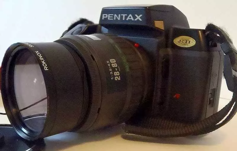 Pentax SF-10 + Sigma UC Zoom 28-70 f3.4-4.5 2