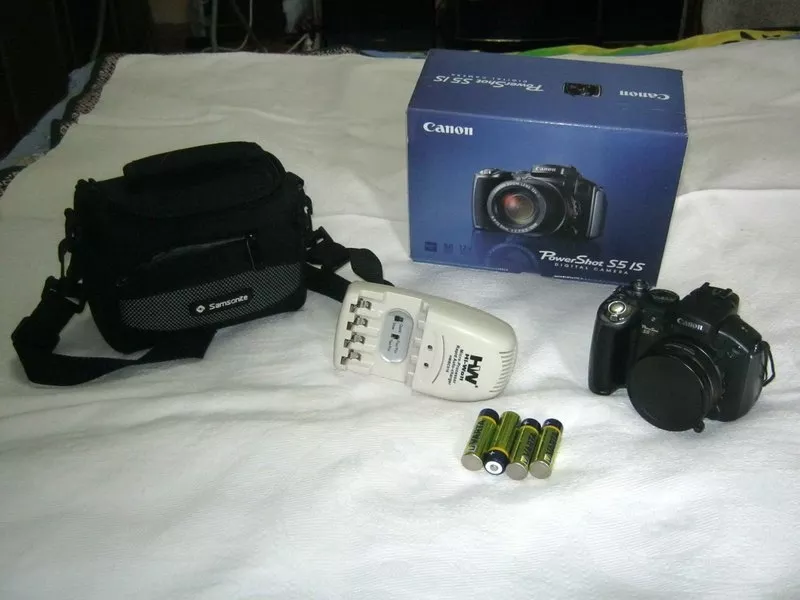 Продаю фотоаппарат Canon PowerShot S5 IS ( Ультразум) 2