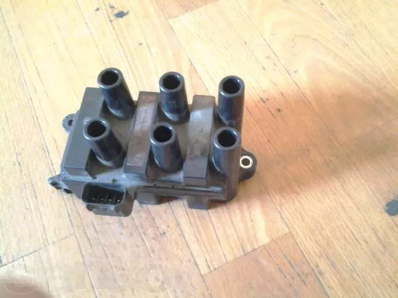 Катушка зажигания Ford Cougar (EC_) Mondeo хэтчбек III (B5Y) 2